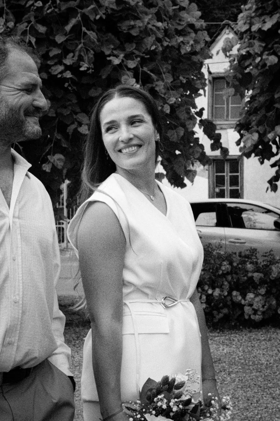 Adrien & Lucia — mariage civil — photograph 1 of 17. [Description to be refined]